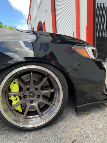 Bumper Quick release buttons