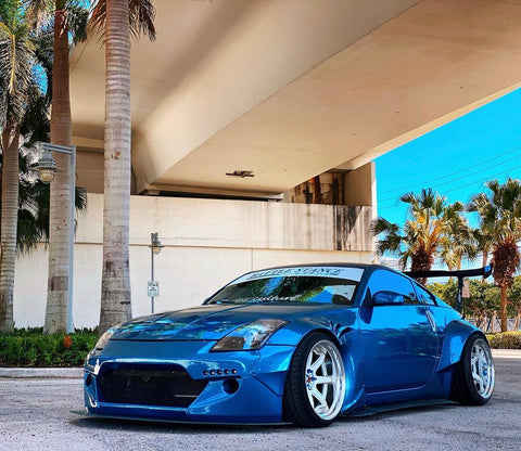 Nissan 350z pandem kit side skirt extensions
